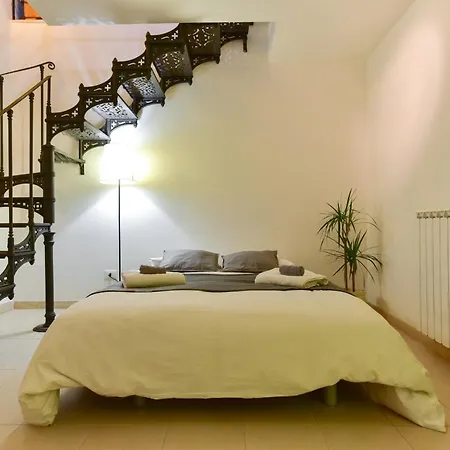 4bnb - San Lorenzo Spacious Lägenhet Rom