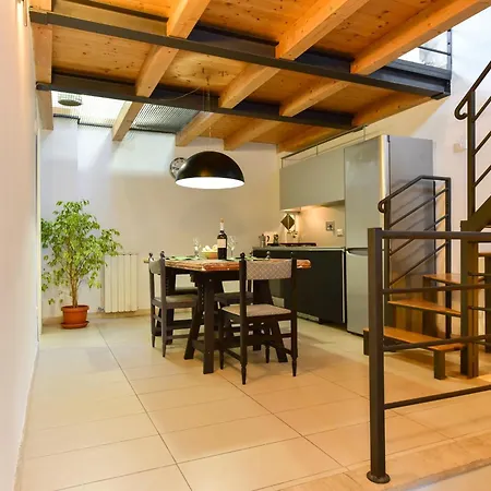 4bnb - San Lorenzo Spacious Lägenhet Rom