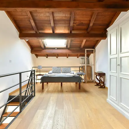 4bnb - San Lorenzo Spacious Lägenhet